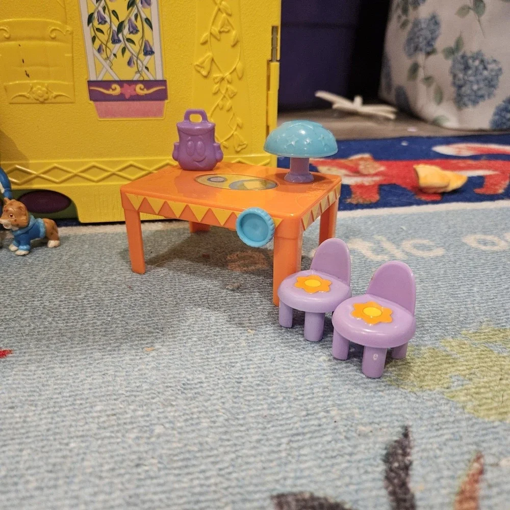 Dora‎ The Explorer Window Surprise House Playset Mattel 2009 Diego Furniture